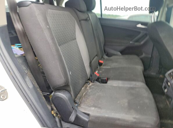 3VV1B7AX9LM128193 2020 VOLKSWAGEN TIGUAN White Вид задньої частини салону