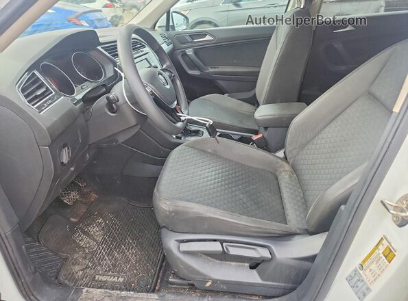 3VV1B7AX9LM128193 2020 VOLKSWAGEN TIGUAN White Вид салону спереду