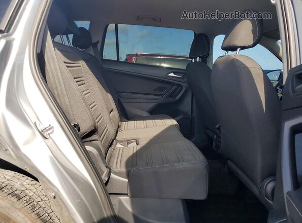 3VV1B7AX9NM037234 2022 VOLKSWAGEN TIGUAN Silver Vista interior trasera