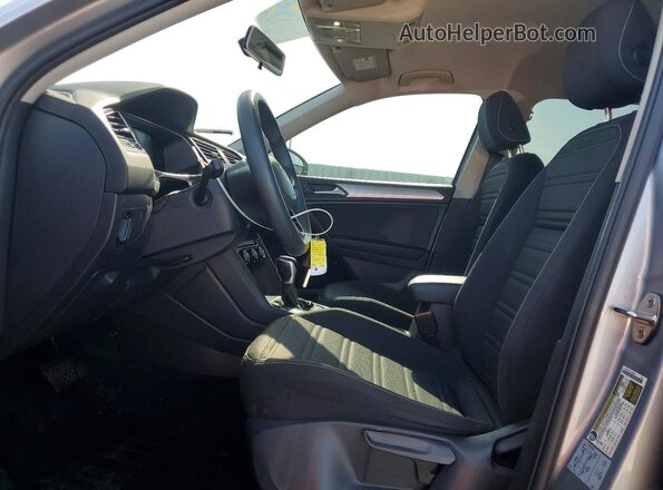 3VV1B7AX9NM037234 2022 VOLKSWAGEN TIGUAN Silver Vista interior delantera