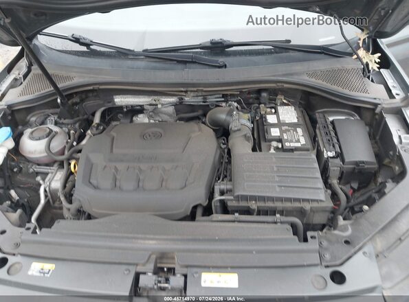 3VV1B7AXXJM034157 2018 VOLKSWAGEN TIGUAN Gray Հետևի տեսք