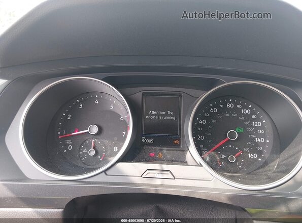 3VV2B7AX0JM010325 2018 VOLKSWAGEN TIGUAN White უკანა სავარძლების ხედი