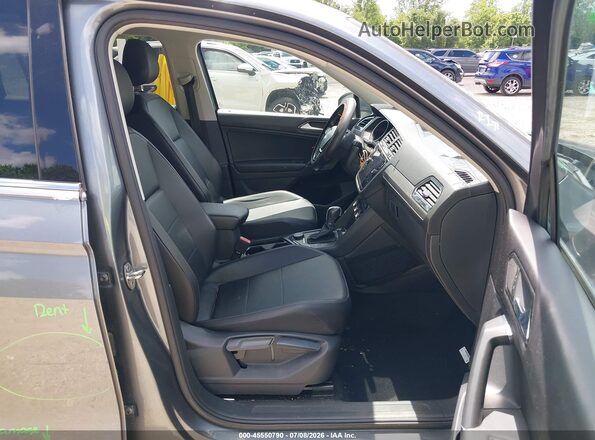 3VV2B7AX0JM094226 2018 VOLKSWAGEN TIGUAN Gray წინა სალონის ხედი