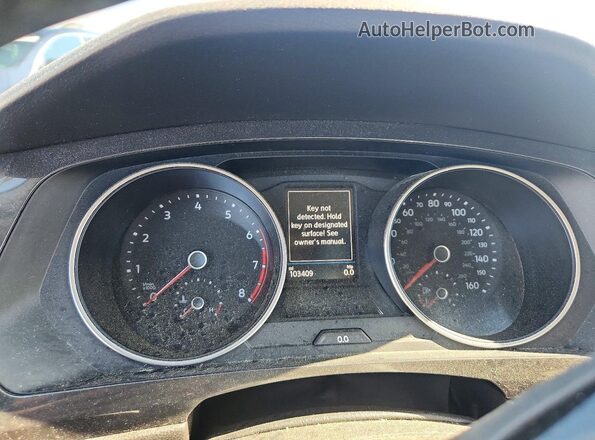3VV2B7AX0JM178062 2018 VOLKSWAGEN TIGUAN Blue Vista del cuadro de instrumentos