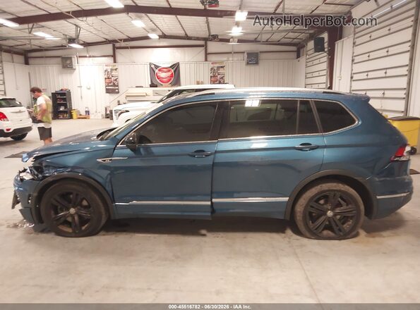3VV2B7AX0JM218494 2018 VOLKSWAGEN TIGUAN Синий Панорамный вид салона 360°