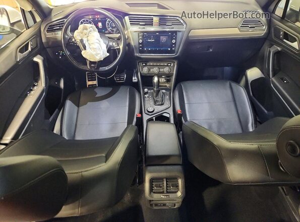 3VV2B7AX0KM030771 2019 VOLKSWAGEN TIGUAN Белый Вид панели приборов