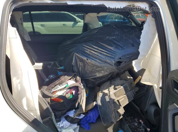 3VV2B7AX0KM074222 2019 VOLKSWAGEN TIGUAN White Вид задніх сидінь