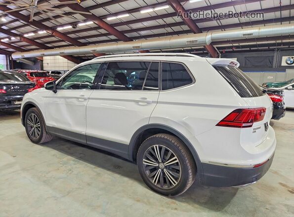 3VV2B7AX0KM191184 2019 VOLKSWAGEN TIGUAN White Trasero izquierdo