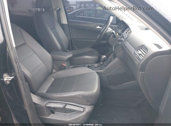 3VV2B7AX0LM030237 2020 VOLKSWAGEN TIGUAN Black წინა სალონის ხედი