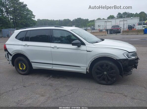 3VV2B7AX0MM024715 2021 VOLKSWAGEN TIGUAN White უკანა სალონის ხედი