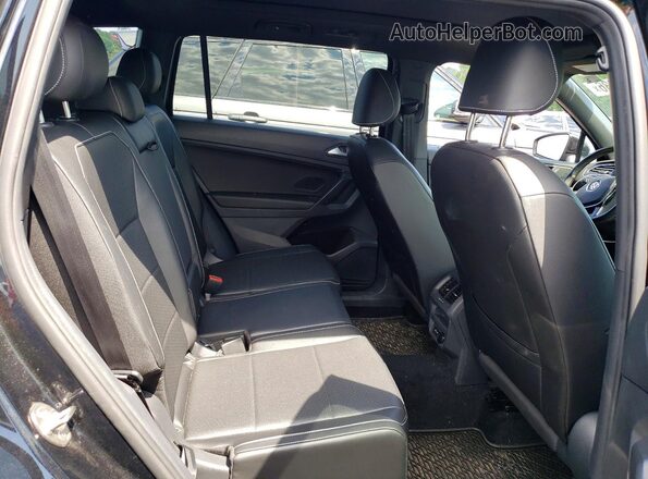 3VV2B7AX0MM110543 2021 VOLKSWAGEN TIGUAN Black Vista interior trasera