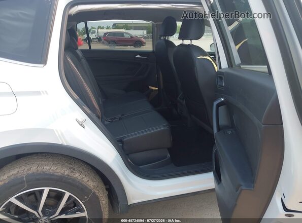 3VV2B7AX0MM112227 2021 VOLKSWAGEN TIGUAN White Вид наклейки з VIN-кодом