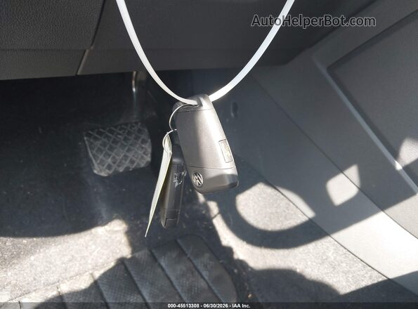 3VV2B7AX0MM120926 2021 VOLKSWAGEN TIGUAN Blue Widok deski rozdzielczej