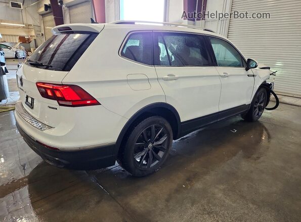 3VV2B7AX0NM035683 2022 VOLKSWAGEN TIGUAN White Tył prawy