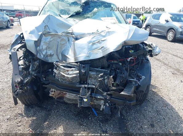 3VV2B7AX0PM061624 2023 VOLKSWAGEN TIGUAN Silver Widok z przodu