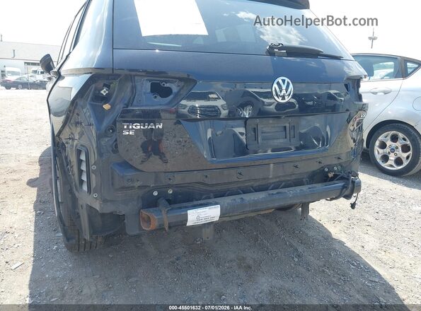 3VV2B7AX1JM050798 2018 VOLKSWAGEN TIGUAN Black Widok z przodu