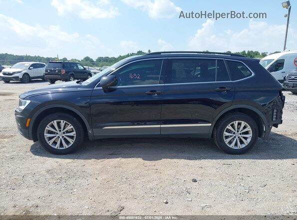 3VV2B7AX1JM050798 2018 VOLKSWAGEN TIGUAN Black Widok wnętrza 360 stopni