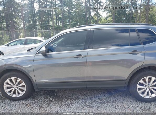 3VV2B7AX1JM081047 2018 VOLKSWAGEN TIGUAN Gray 
