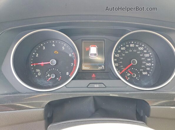 3VV2B7AX1KM124769 2019 VOLKSWAGEN TIGUAN White Widok zestawu wskaźników