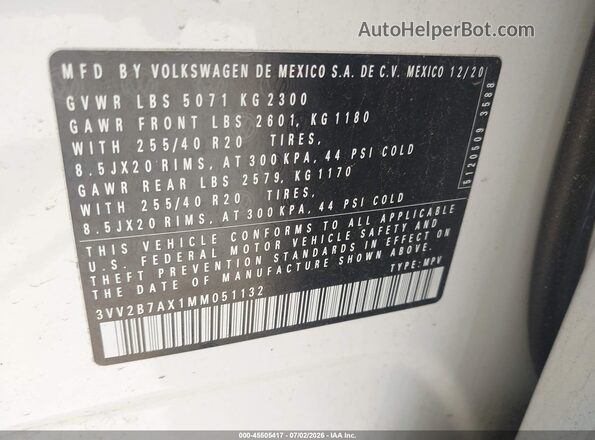 3VV2B7AX1MM051132 2021 VOLKSWAGEN TIGUAN White Engine compartment view