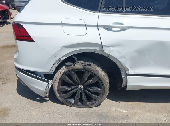 3VV2B7AX1MM051132 2021 VOLKSWAGEN TIGUAN White Front view