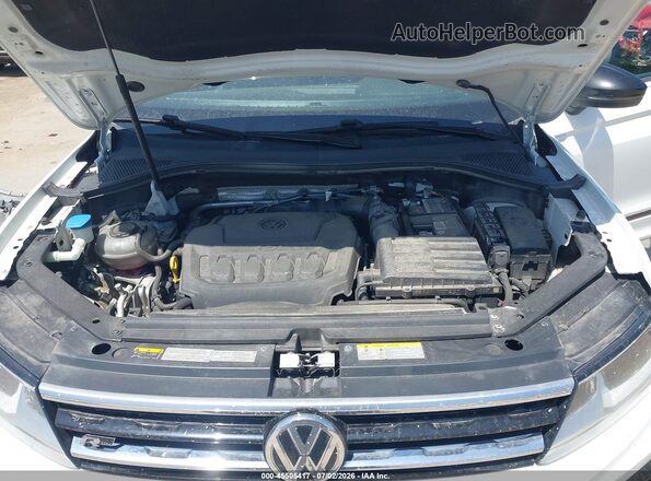 3VV2B7AX1MM051132 2021 VOLKSWAGEN TIGUAN White Rear view