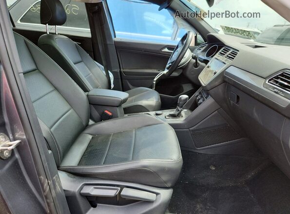 3VV2B7AX1MM053950 2021 VOLKSWAGEN TIGUAN Gray Widok wnętrza z przodu