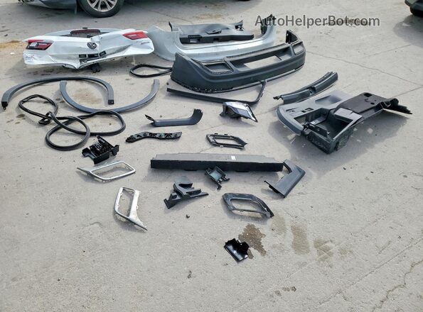 3VV2B7AX1MM100555 2021 VOLKSWAGEN TIGUAN White VIN კოდის სტიკერის ხედი
