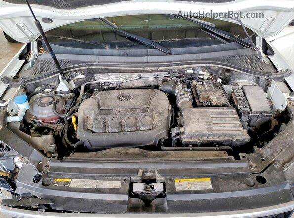 3VV2B7AX1MM107280 2021 VOLKSWAGEN TIGUAN White ძრავის განყოფილების ხედი
