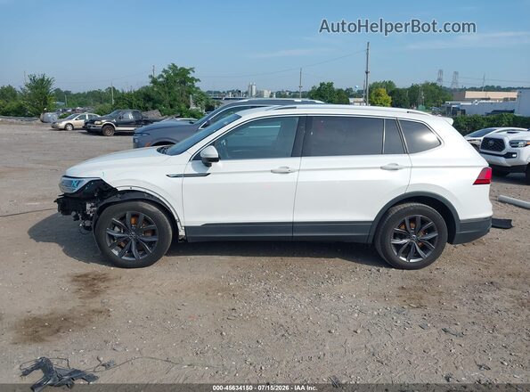 3VV2B7AX1PM062877 2023 VOLKSWAGEN TIGUAN Белый Вид задней части салона