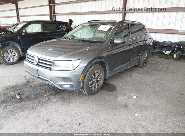 3VV2B7AX2JM003442 2018 VOLKSWAGEN TIGUAN Gray წინა მარცხენა ხედი სამი მეოთხედიდან