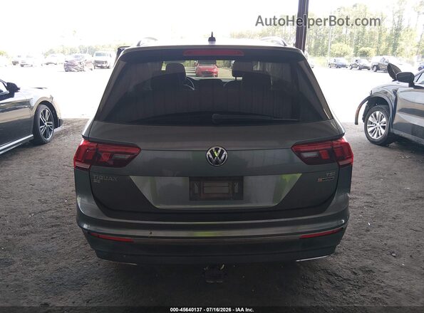 3VV2B7AX2JM003442 2018 VOLKSWAGEN TIGUAN Gray 