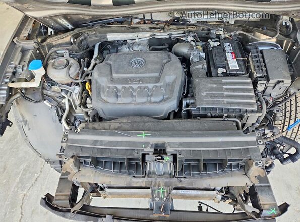 3VV2B7AX2JM061812 2018 VOLKSWAGEN TIGUAN Charcoal Engine compartment view