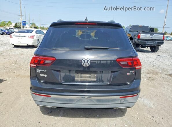 3VV2B7AX2JM191251 2018 VOLKSWAGEN TIGUAN Black უკანა ხედი