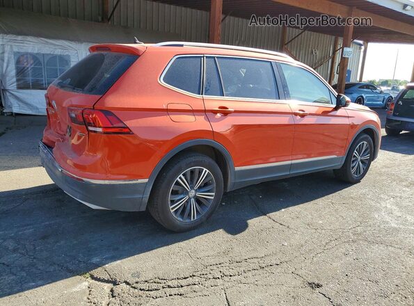 3VV2B7AX2KM020825 2019 VOLKSWAGEN TIGUAN Orange Trasero derecho