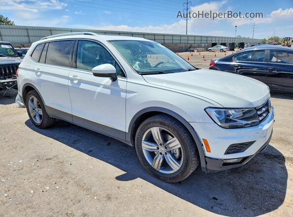 3VV2B7AX2MM030726 2021 VOLKSWAGEN TIGUAN White Delantero derecho