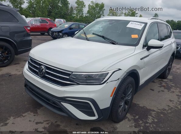 3VV2B7AX2NM078017 2022 VOLKSWAGEN TIGUAN White Przód lewy