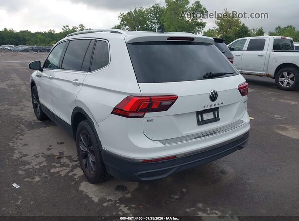 3VV2B7AX2NM078017 2022 VOLKSWAGEN TIGUAN White Tył lewy