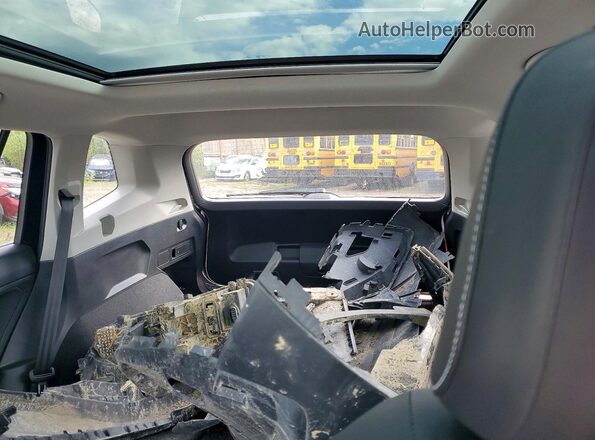 3VV2B7AX2NM157798 2022 VOLKSWAGEN TIGUAN Черный Вид задних сидений