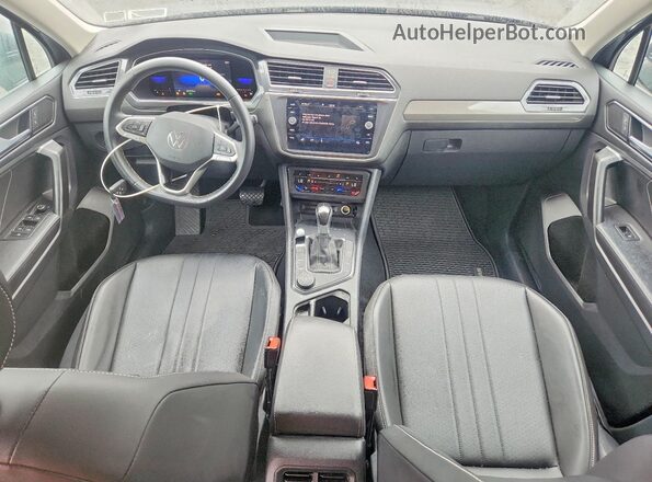 3VV2B7AX2NM166193 2022 VOLKSWAGEN TIGUAN Gray Dashboard view