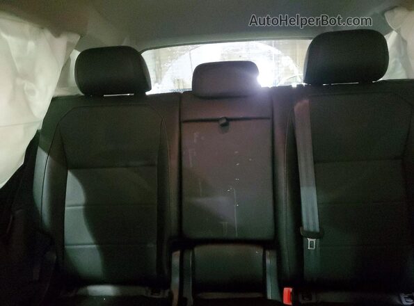 3VV2B7AX3KM006870 2019 VOLKSWAGEN TIGUAN Blue Widok tylnych siedzeń