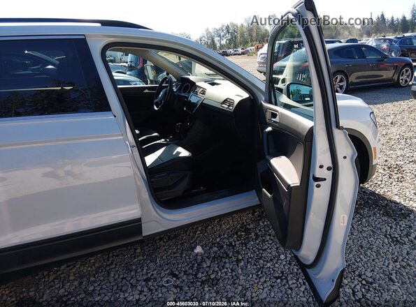 3VV2B7AX3KM054692 2019 VOLKSWAGEN TIGUAN Silver Սալոնի դիմացի տեսք