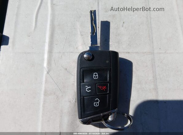 3VV2B7AX3KM054692 2019 VOLKSWAGEN TIGUAN Silver Առջևի վահանակի տեսք