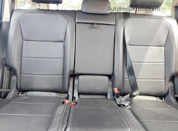 3VV2B7AX3MM026331 2021 VOLKSWAGEN TIGUAN Gray უკანა სავარძლების ხედი