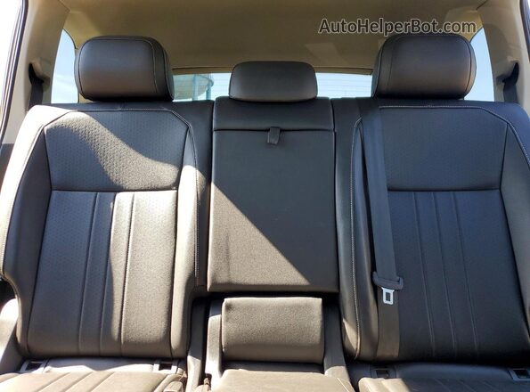 3VV2B7AX3NM038397 2022 VOLKSWAGEN TIGUAN Black Vista de los asientos traseros