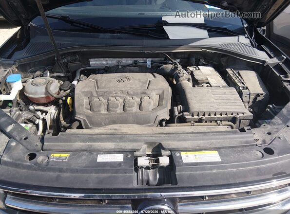 3VV2B7AX3RM127070 2024 VOLKSWAGEN TIGUAN Black Widok z tyłu