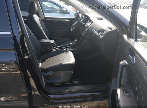 3VV2B7AX3RM127070 2024 VOLKSWAGEN TIGUAN Black Widok wnętrza z przodu