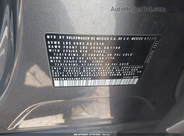 3VV2B7AX4JM015320 2018 VOLKSWAGEN TIGUAN Gray ძრავის განყოფილების ხედი