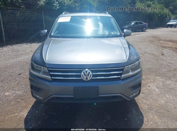 3VV2B7AX4JM015320 2018 VOLKSWAGEN TIGUAN Gray წინა ხედი