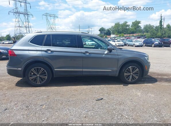 3VV2B7AX4JM015320 2018 VOLKSWAGEN TIGUAN Gray უკანა სალონის ხედი